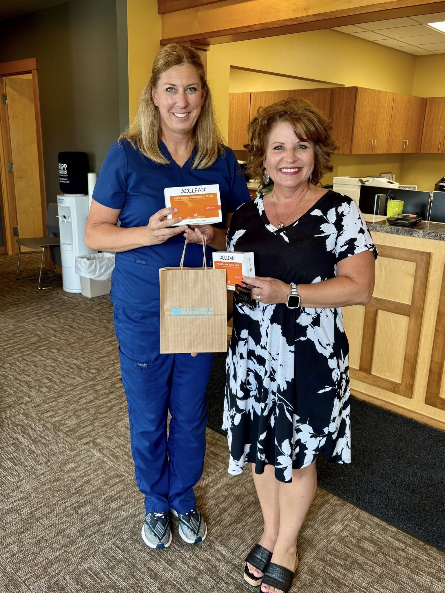 About SKITHEBEAV INC.